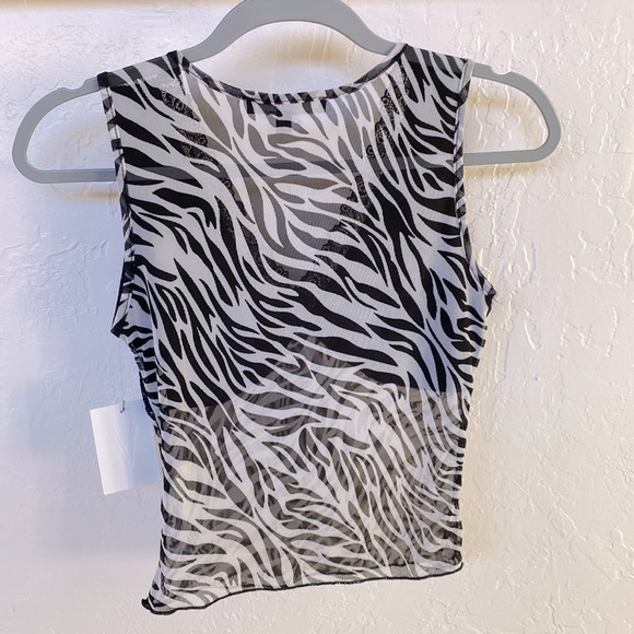 Vibe Y2K Zebra Print Lace Trim Top - Picture 4 of 4